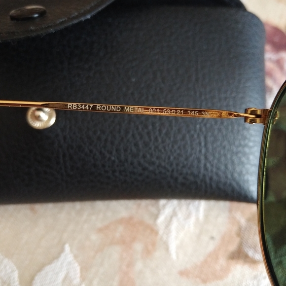 Ray-Ban Round Metal Sunglasses - Picture 2 of 5